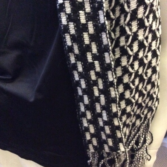 Made in Italy long knitted open front wrap vest - Picture 7 of 8